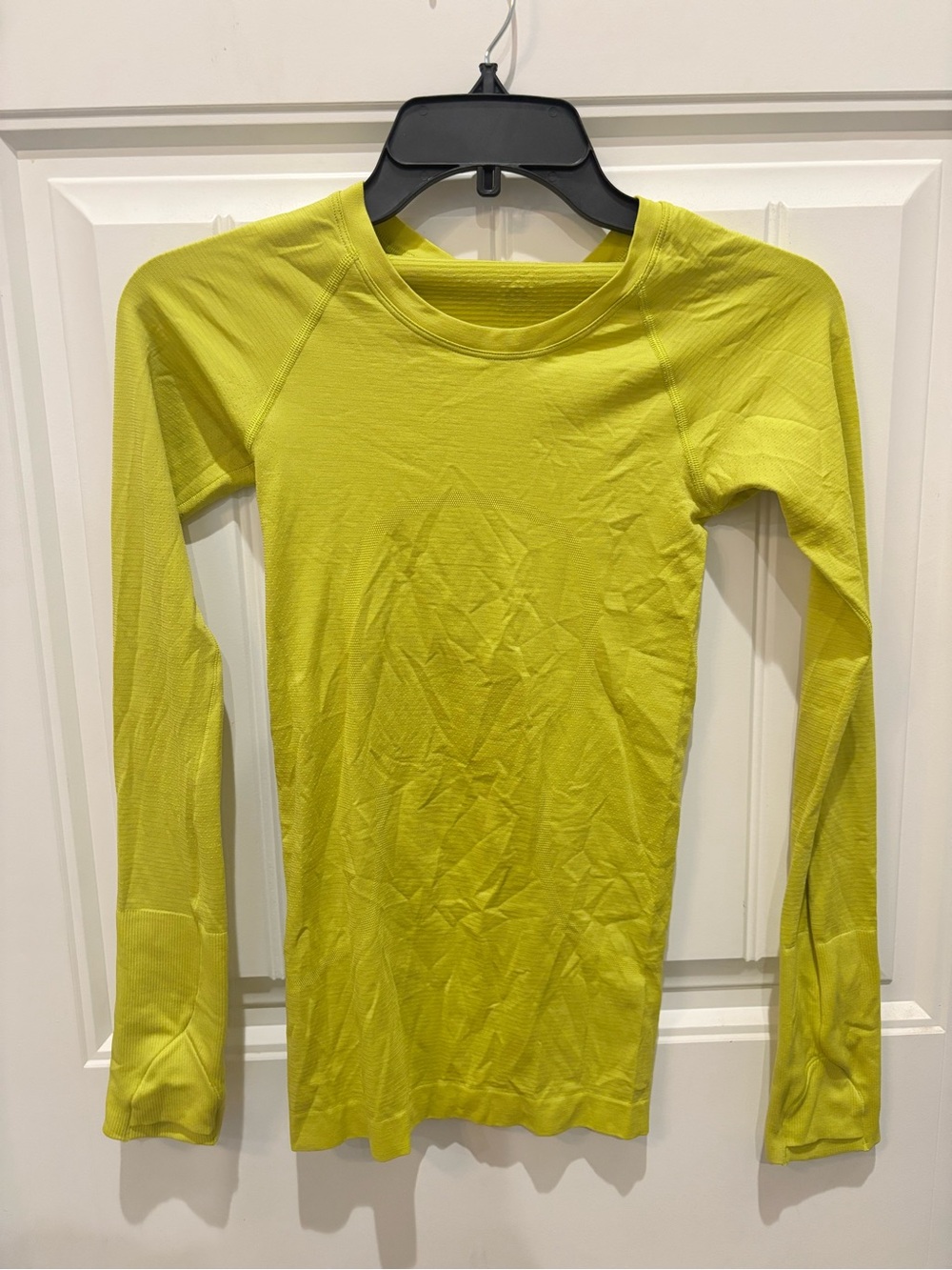 lululemon athletica Long Sleeve Swiftly Tech top, size 0. Great condition!